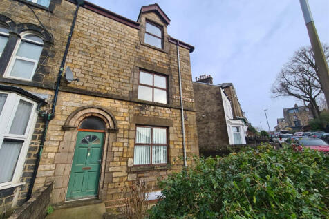 5-bed house on Borrowdale Road, Lancaster, £2,730/mo