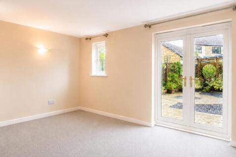 Newington Close, Frome photo 4