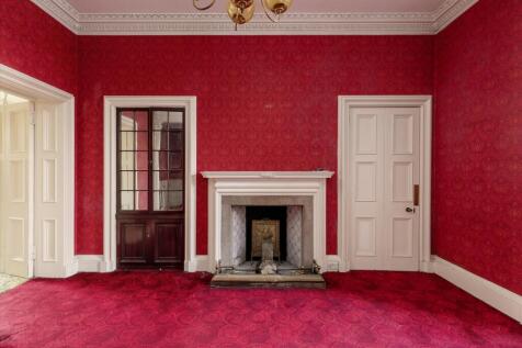 12 bed, 4 bath Detached in Edinburgh - Photo 12