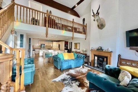 Lounge Area