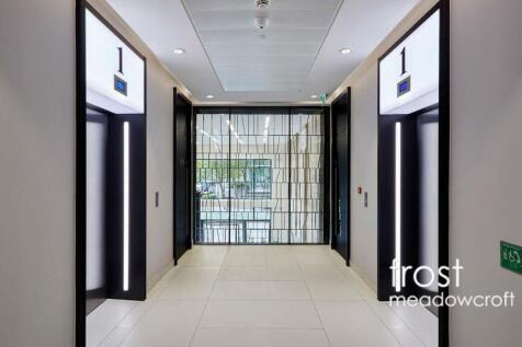 Kings House  Hammersmith Rd W6 office to let 3.j