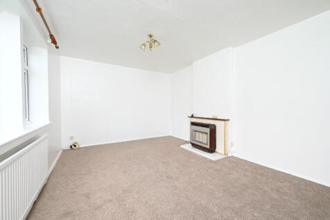 Gloucester Road, Aldershot, Hampshire photo 4