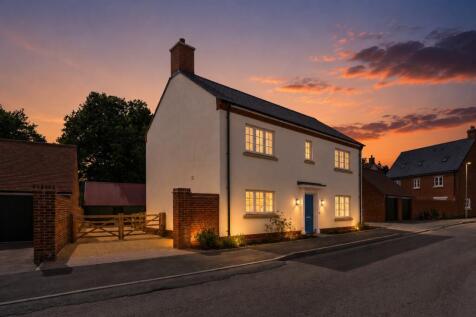 Click to visit Rightmove listing