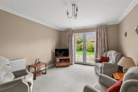 4PilchClose-013.jpg