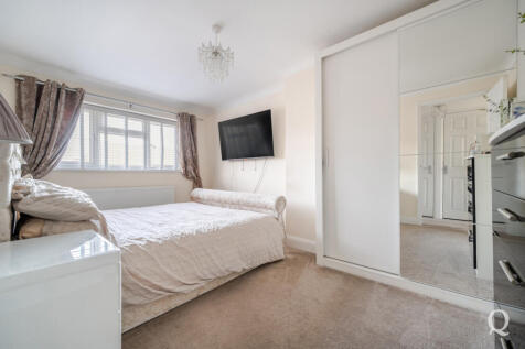 fe8b557f-30d8-41d...