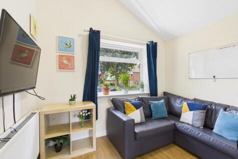 Cunningham Road photo 3