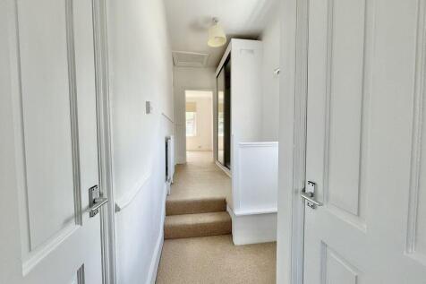 Hare Lane, Claygate photo 4
