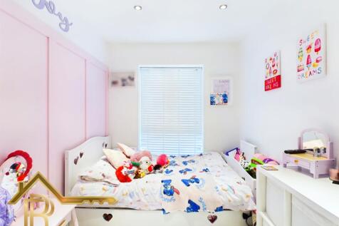 CAM03016G0-PR0029-STILL016