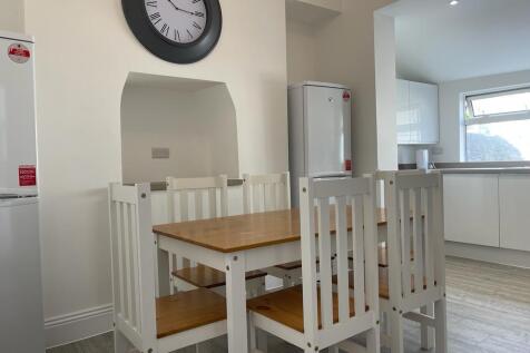 25 Egerton Road photo 4
