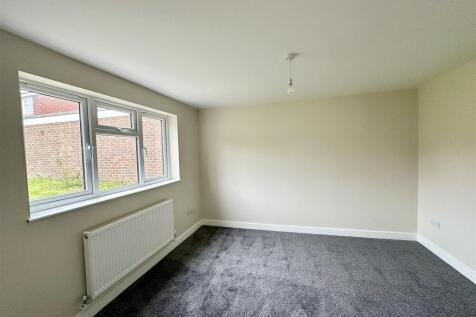 Hawkhurst Close, Eastbourne photo 5