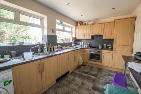 17899372 Kitchen(1).jpg