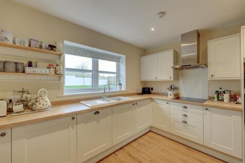Kitchen and Living