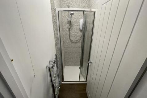 3A14B5E2-6E38-4B4F-AD39-E61FCE0C64A3