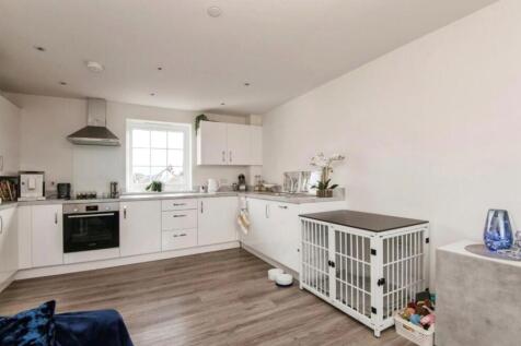 Kingfisher Rise, Cranbrook, EX5 7GL photo 4