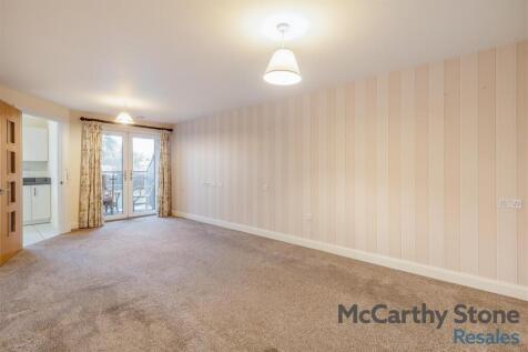 8673061-interior01.jpg