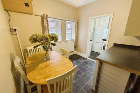 Hall Road, Manchester, M14 photo 3