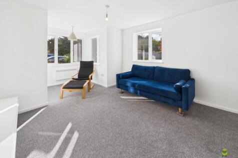 Presented by Clinton at EweMove Bexleyheath and Da
