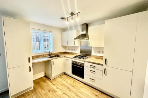 Hollywood Lane, Castle Donnington, DE74 photo 3
