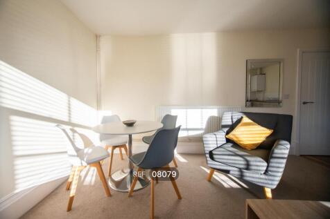 Kitchen/Living area