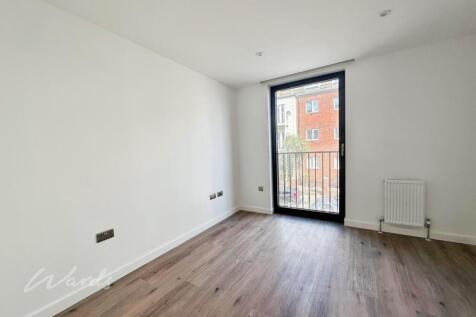 Emin 4 bed 2 use