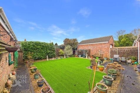 Norwich, NR13 - property photo