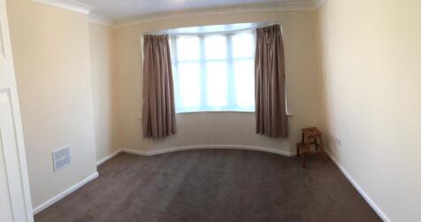 Clyde Crescent, Rayleigh, Essex photo 4
