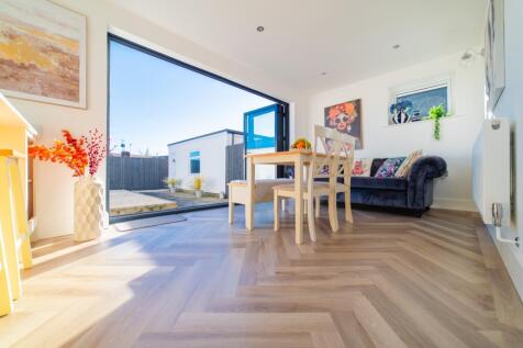 Award Winning CPS HOMES Media team_13