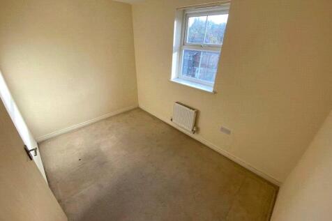 1 Hawkins Close, Blackley, Manchester, M9 photo 5