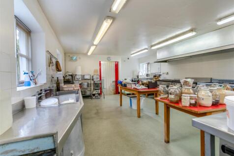 Commercial Kitchen