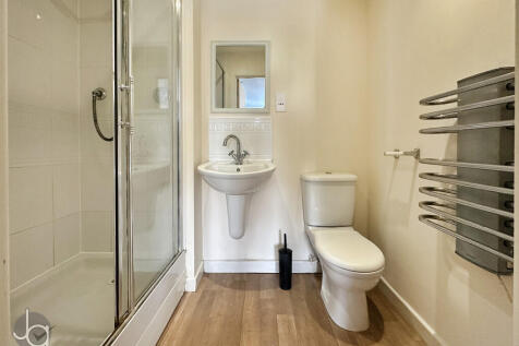 20250915_14320241...