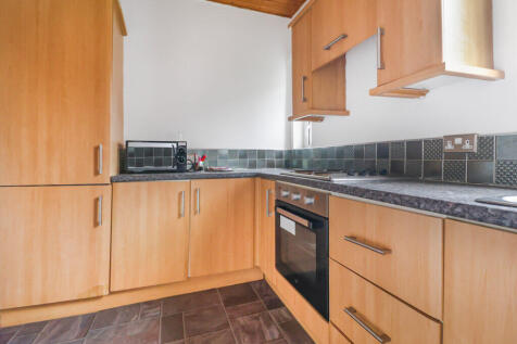 Faskine Avenue, Calderbank ML6 9SX photo 4