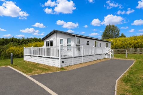 3 Bedroom Lodge for Sale