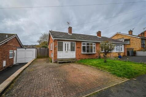 13 Queensway Drive-10.jpg