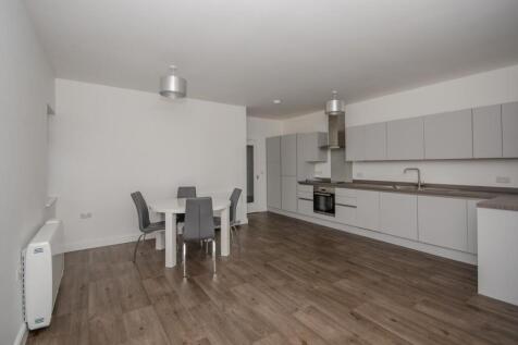 Living area pic 2.jpg