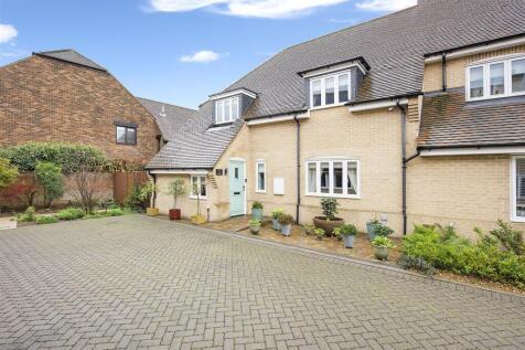 Bury St Edmunds, IP33 - property photo