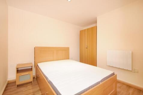 Richmond Road bedroo