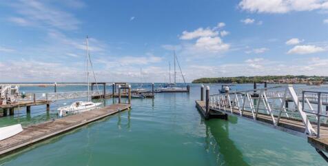 Pontoon Mooring