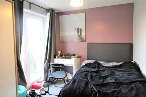 2 Allandale Gardens, Lancaster photo 5