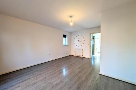 lounge 2.jpg