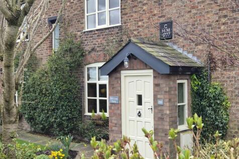ENTRANCE PORCH