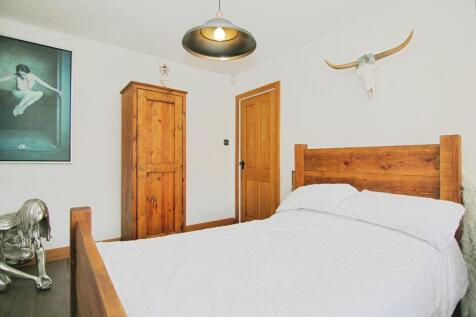 LIVING ROOM / BEDROOM FOUR