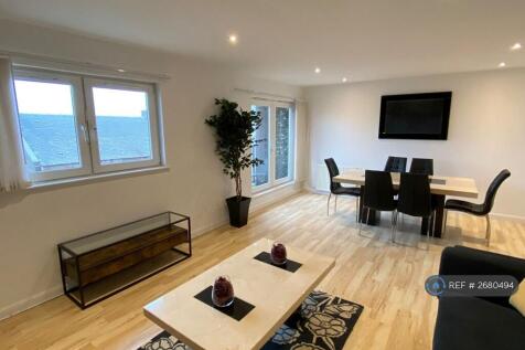 Living / Dining Room