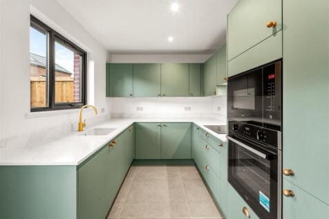 Dining Kitchen.jpg