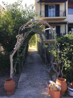ARCH