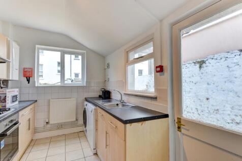 128 Upper Lewes Road Kitchen (3)
