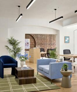 Arlington Street 4_navy chair.jpg