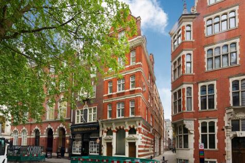 8 storeys gate 375025 extl.jpg