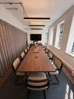 Rivvia King's Cross boardroom.jpg