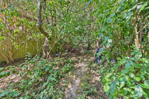 CAM03852G0-PR0746-STILL015