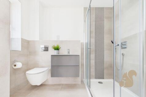 The Maypoles - Plot 4 En Suite.jpg